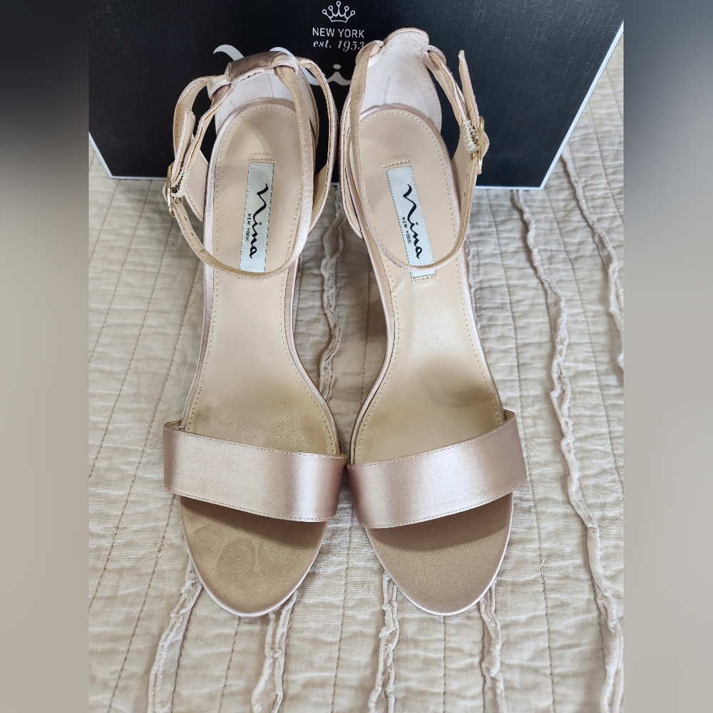Nina Women's Venetia Evening High Heels, Size 10, Champagne